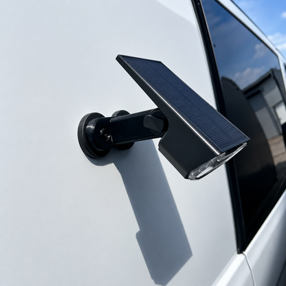 Solar-LED-Lampe mit Magnet-Halterung – Manuelle Ein/Aus-Funktion | Kein Bewegungsmelder | 32 LEDs | IP65